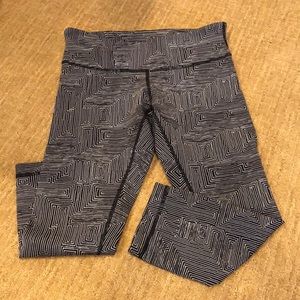 Lulu lemon cropped leggings